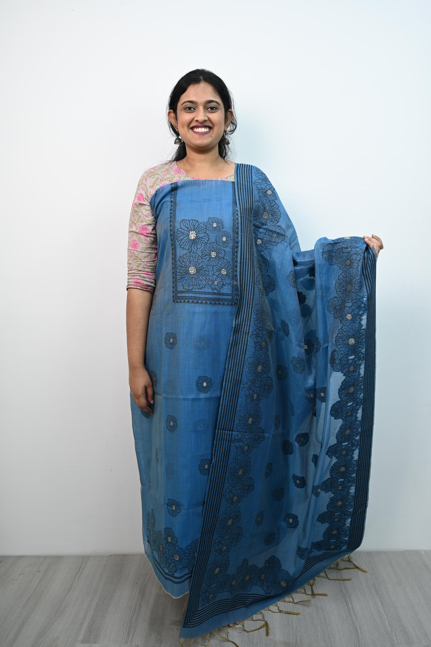 Khadi Jhamdhani Salwar