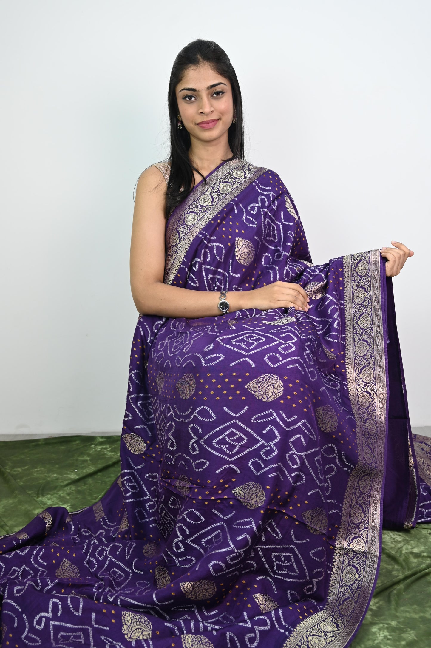 Chiniya silk with Bandej print