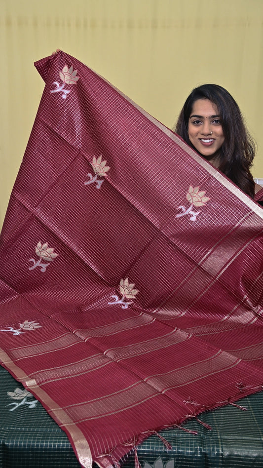 Tussar Check Saree