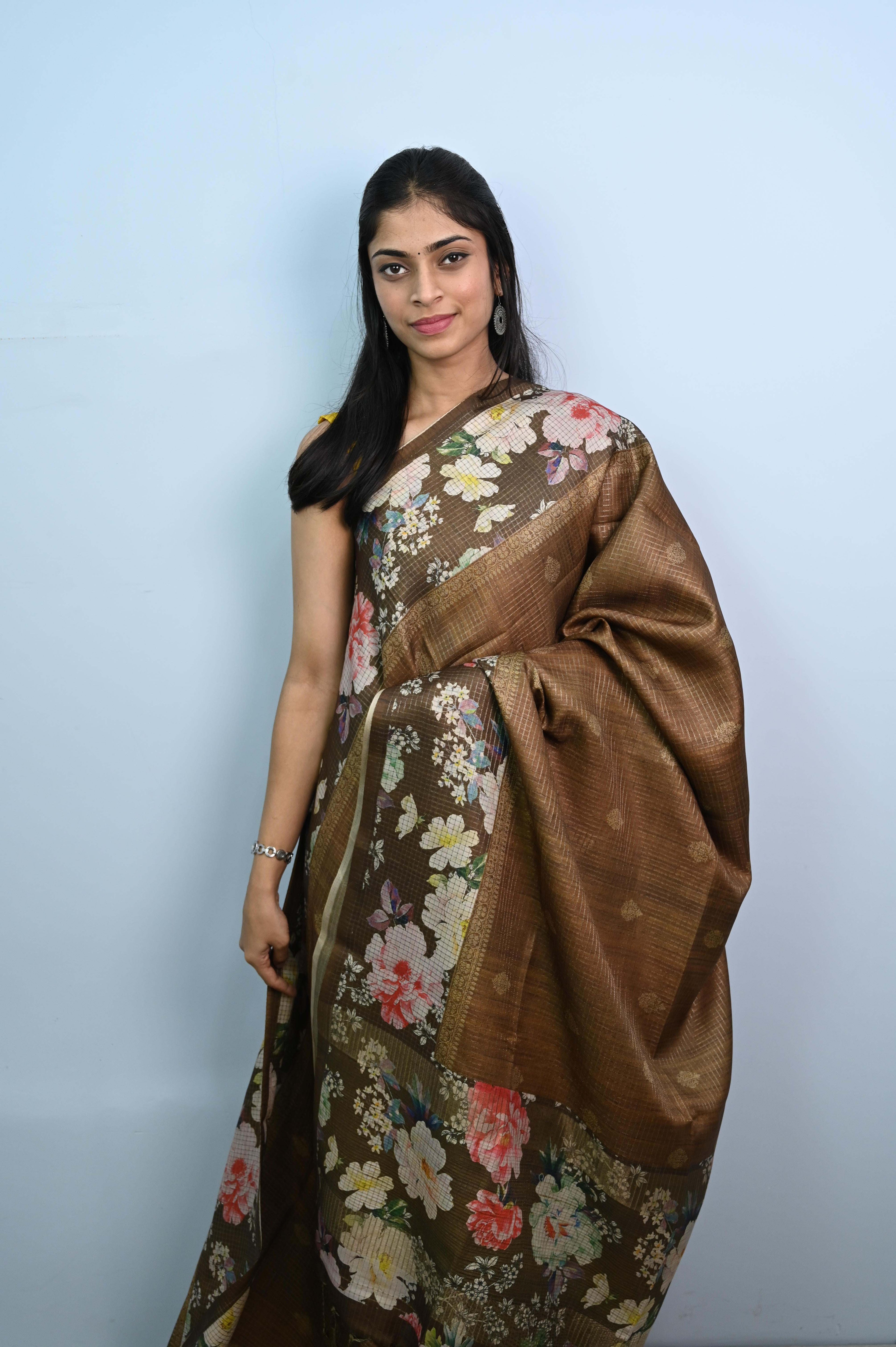 Tussar checks saree with Floral print