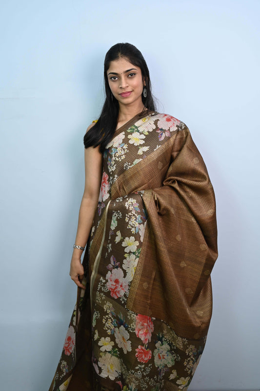 Tussar checks saree with Floral print