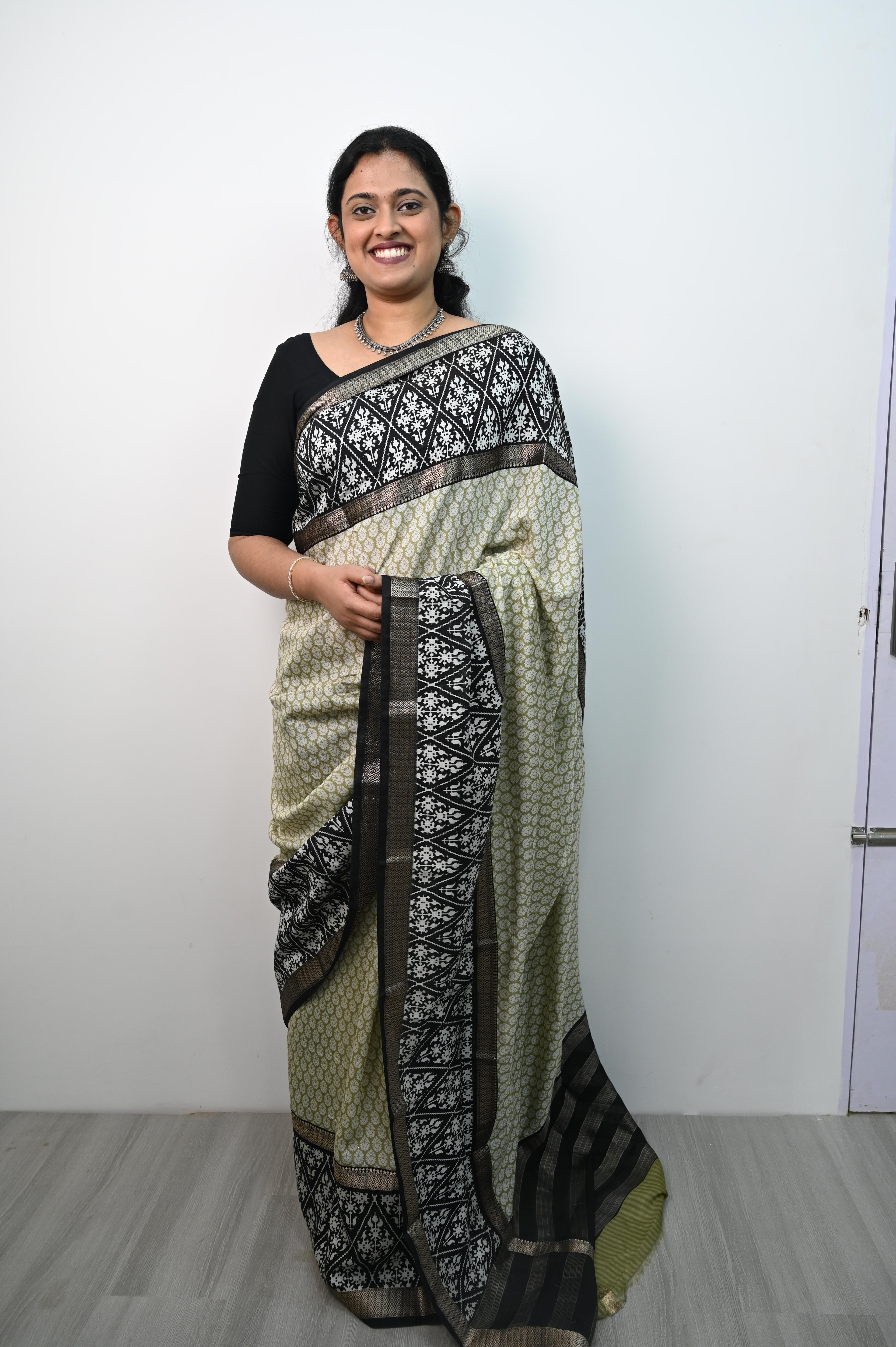Munga Silk Sarees