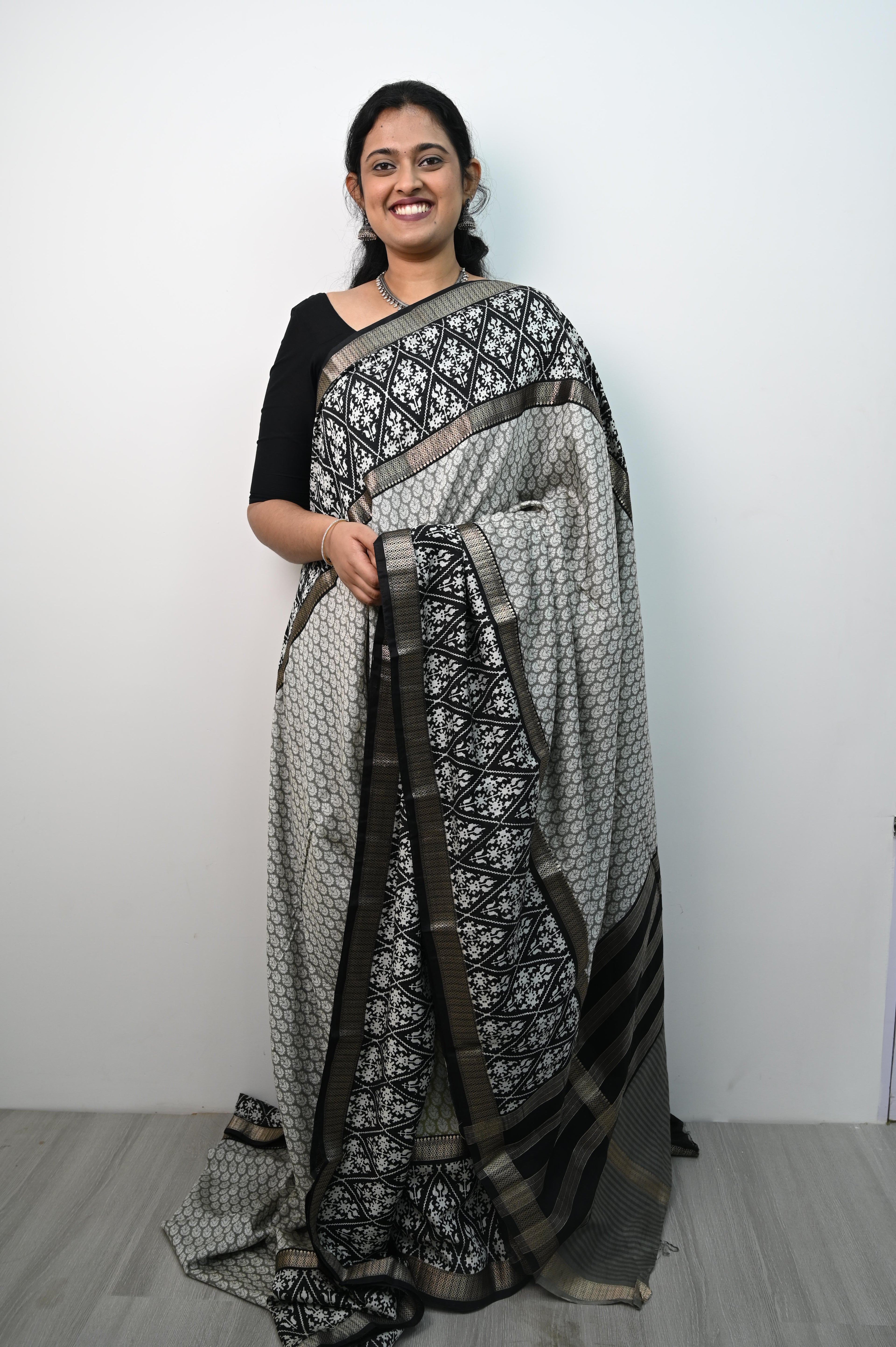 Munga Silk Sarees