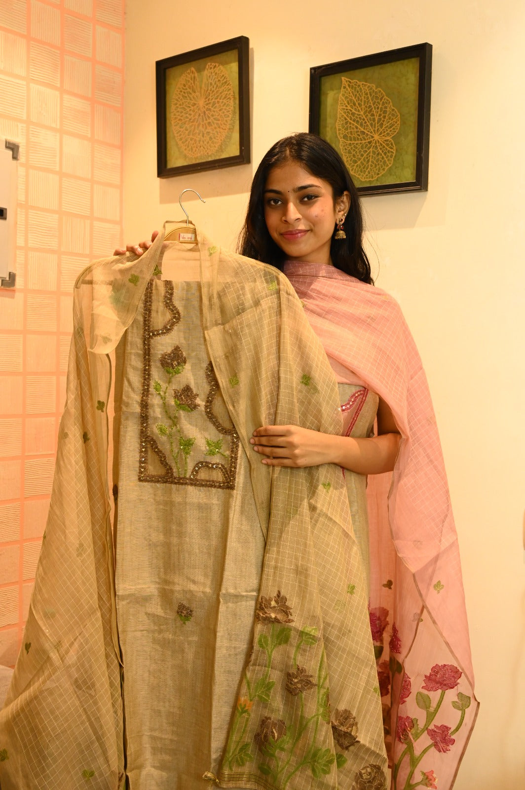 Hand Embroidered Chanderi Unstitched Salwar Suit