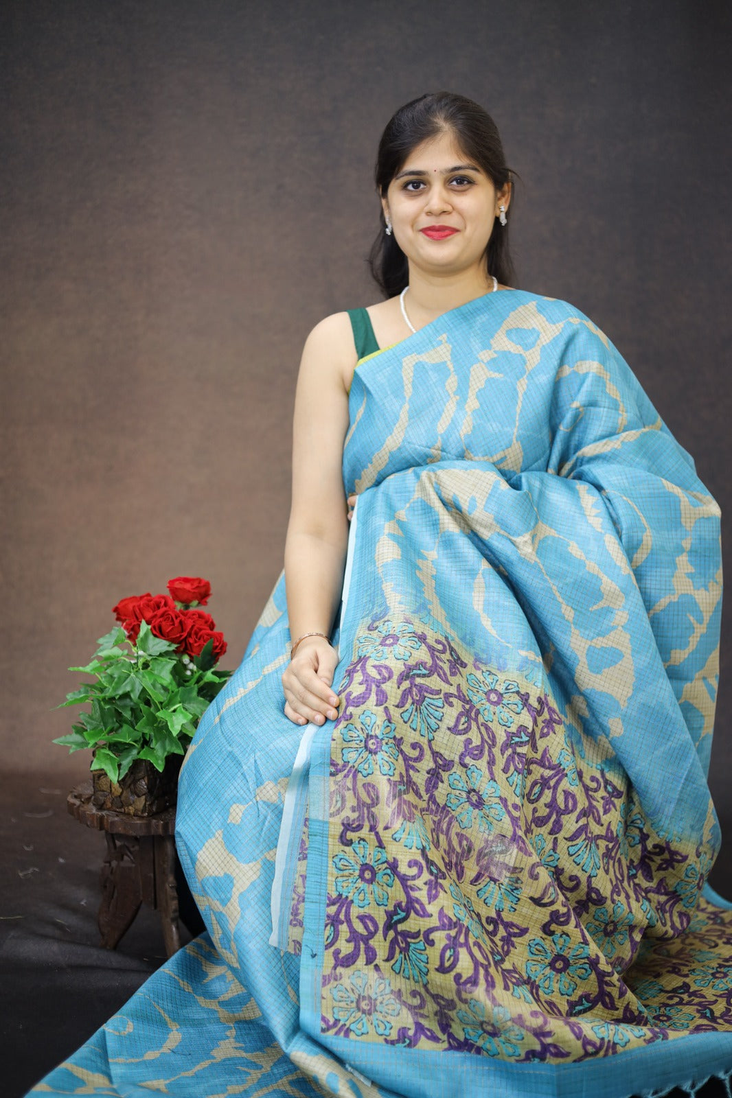 Tussar checks saree with Kalamkari Print