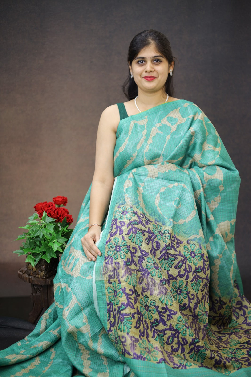 Tussar checks saree with Kalamkari Print