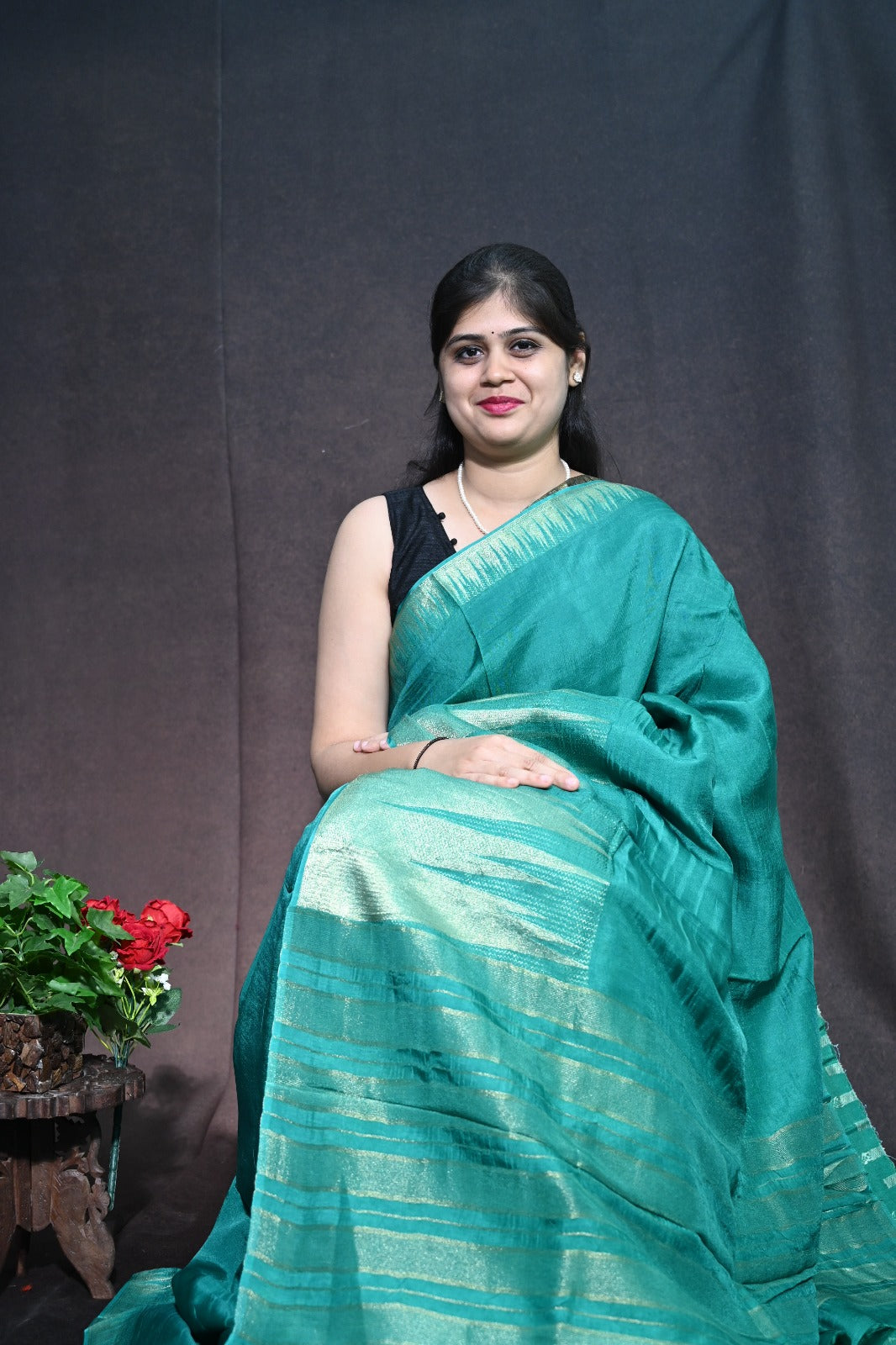 Tusser Georgette with Traditional Temple border