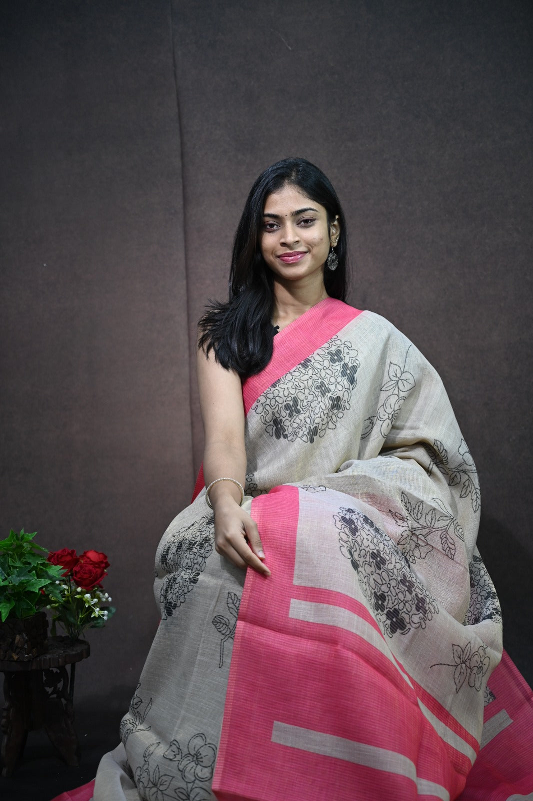 Soft Linen Tissue