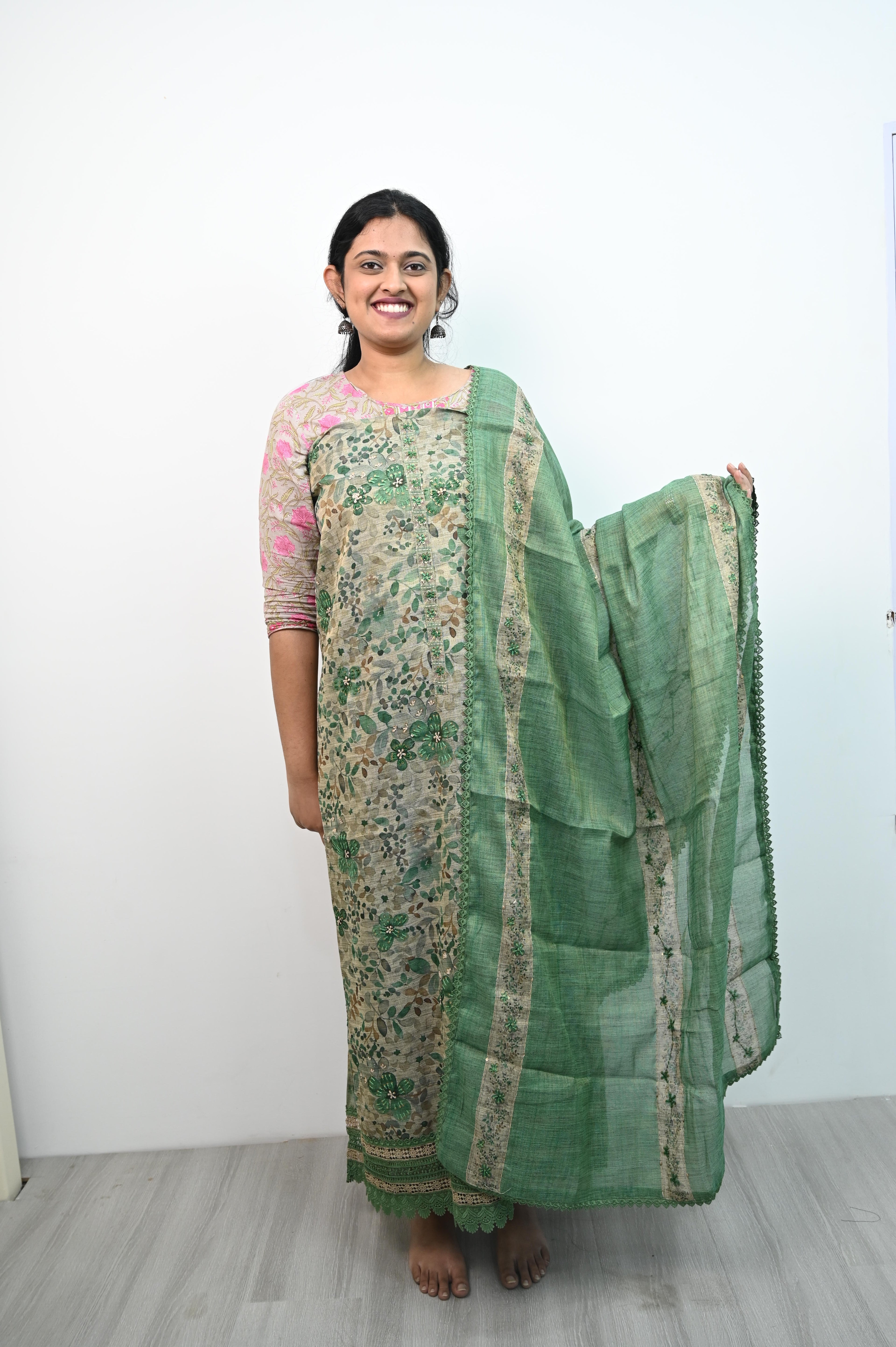 Jute Linen With Hand Emboridery Salwar