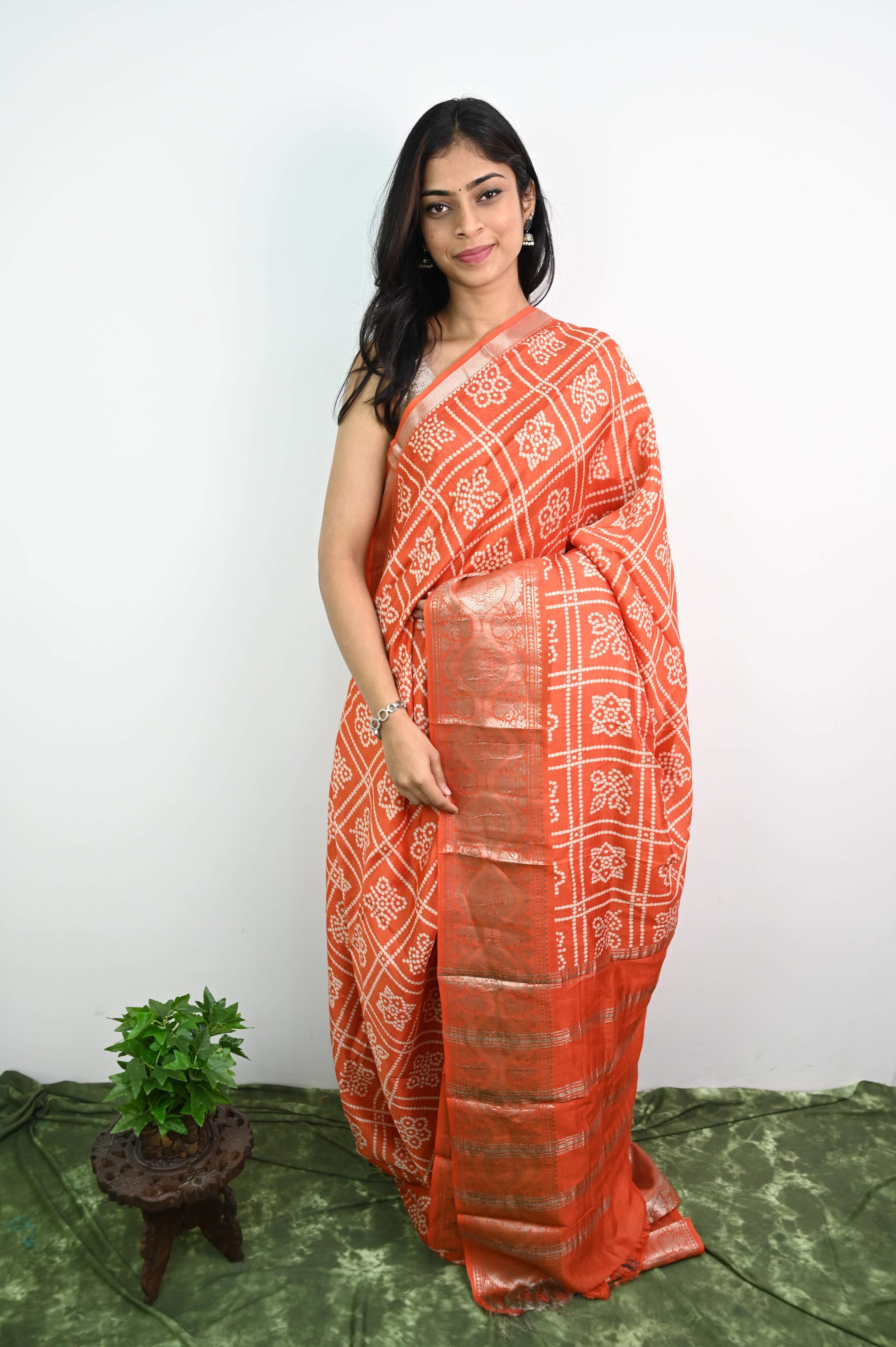Mangalagiri silk with Kanchi border