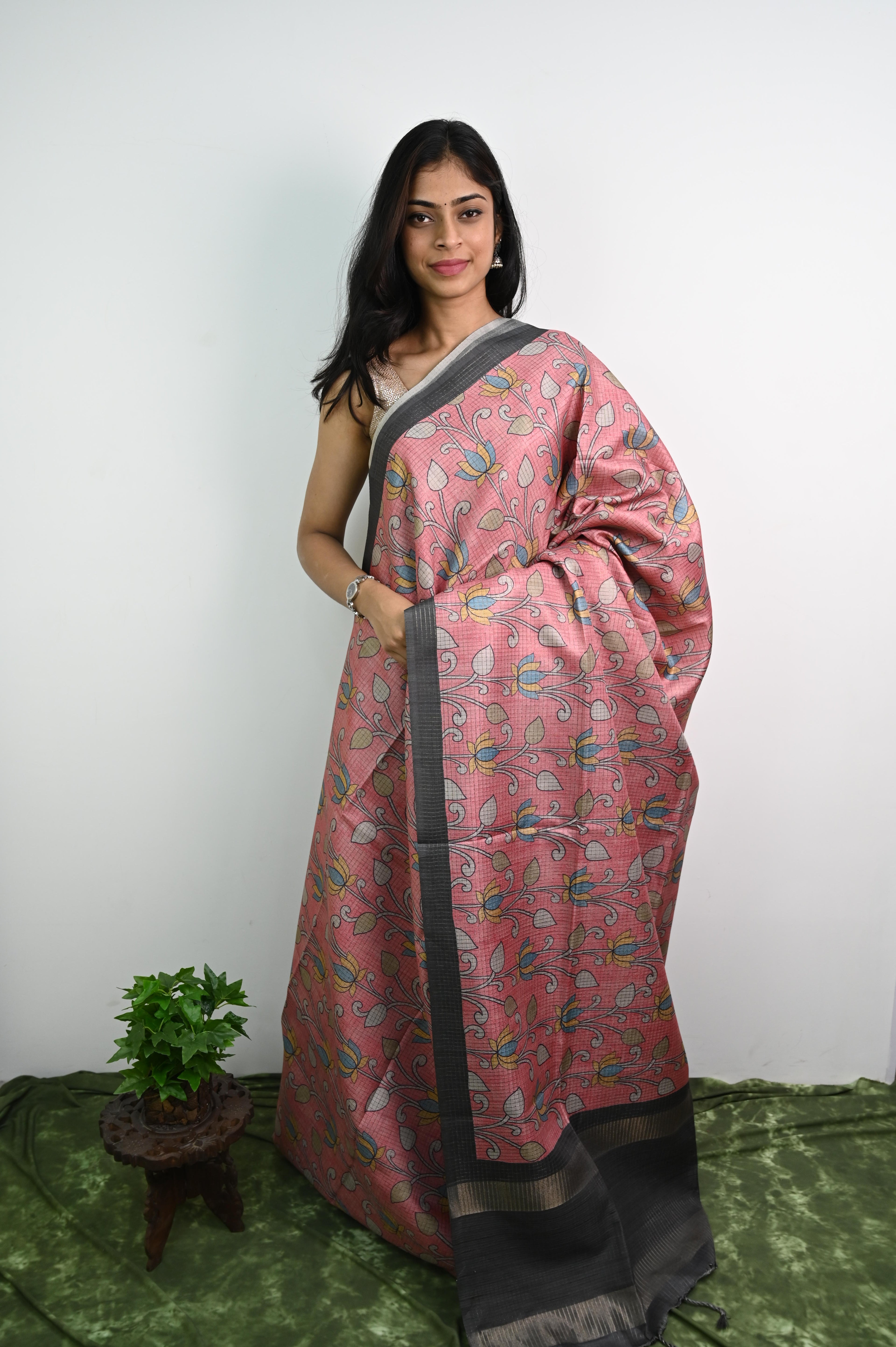Tussar checks saree with pichwai print